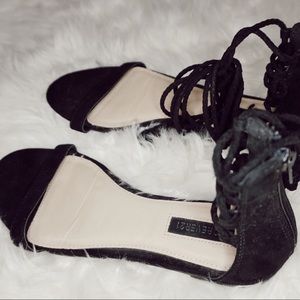 Forever 21 lace up sandals 🖤